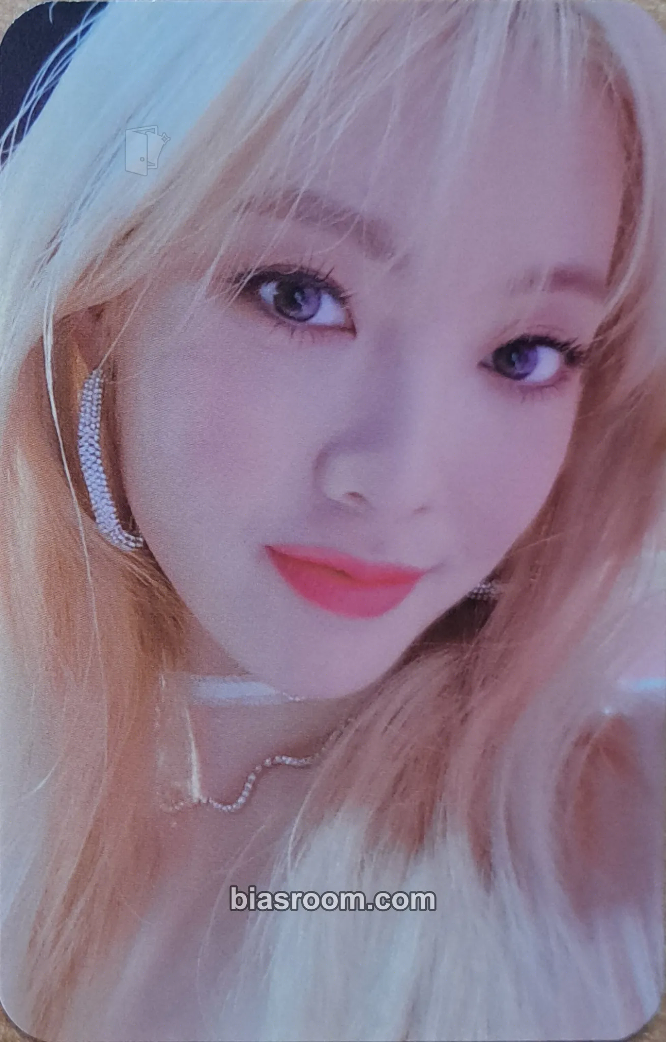 Lucy DAZZLE DAZZLE Photocard - Weki Meki - Weki Meki K-pop photocard