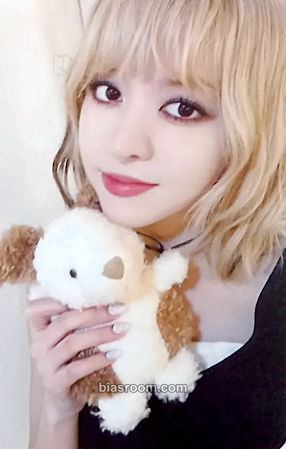 Lily Fe3O4: BREAK Photocard - NMIXX - NMIXX K-pop photocard
