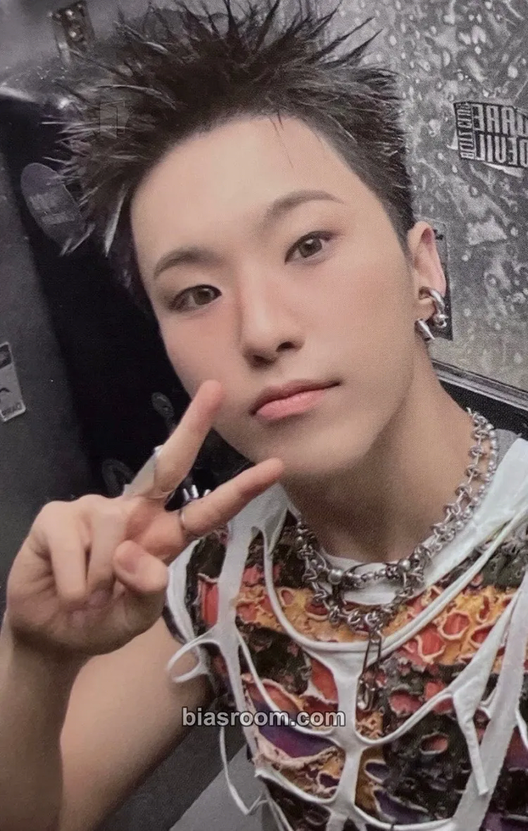 Hoshi HAPPY BURSTDAY Photocard - SEVENTEEN - SEVENTEEN K-pop photocard