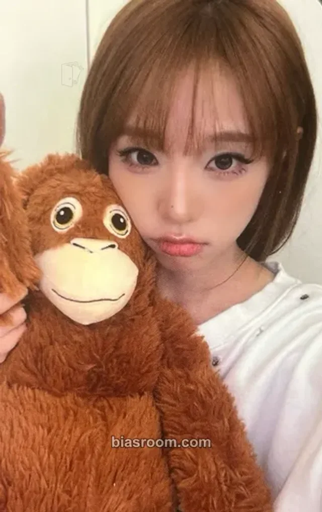 Yena - Yena - Love Catcher Album pob (pre-order benefit) apple music