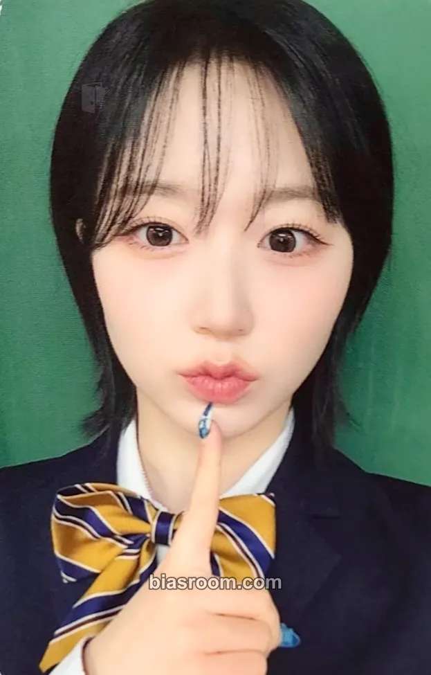 Haewon Fe3O4: BREAK Photocard - NMIXX - NMIXX K-pop photocard