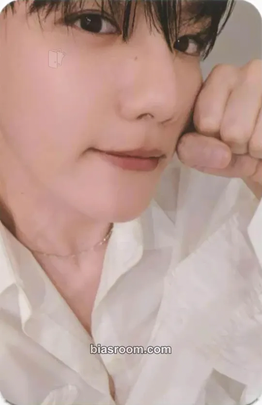 Baekhyun Hello, World Photocard - EXO - EXO K-pop photocard