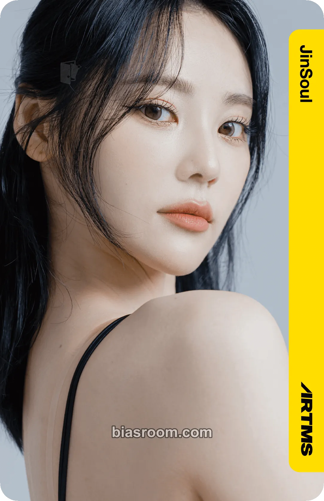 JinSoul Atom01 First Class Objekts Photocard - ARTMS - ARTMS K-pop photocard
