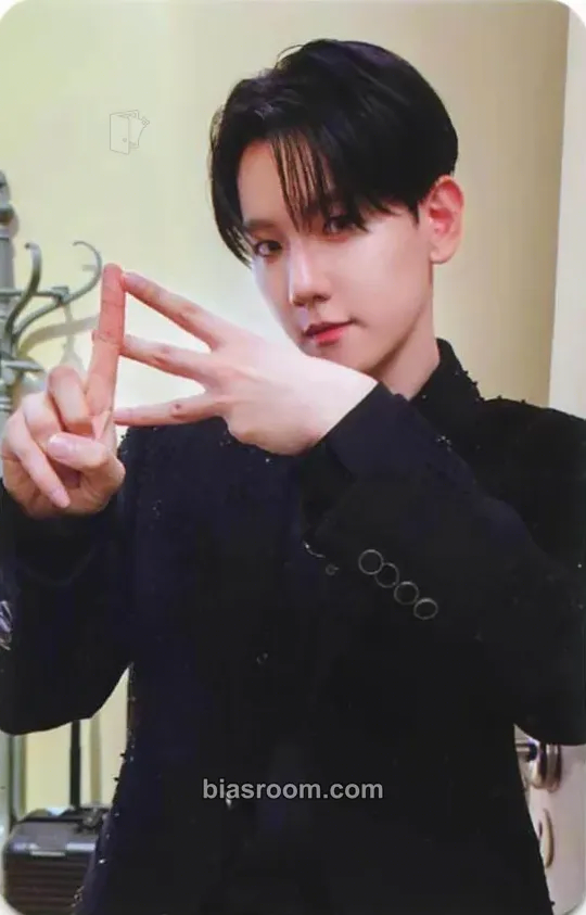 Baekhyun Hello, World Photocard - EXO - EXO K-pop photocard