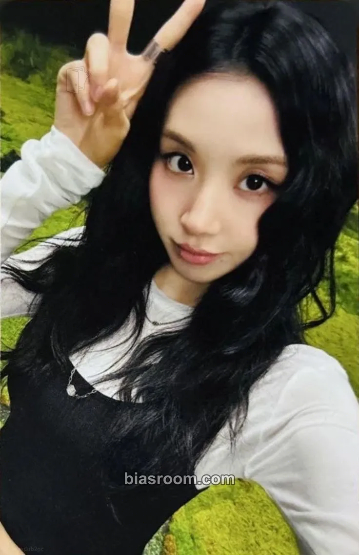 Chaeyoung ENEMY Photocard - TWICE - TWICE K-pop photocard