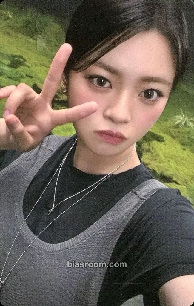 Jeongyeon ENEMY Photocard - TWICE - TWICE K-pop photocard