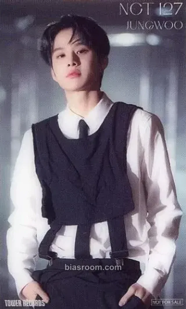 NCT 127 - Jungwoo - Loveholic Album japanese album tower records pob (pre-order benefit) non-standard size transparent