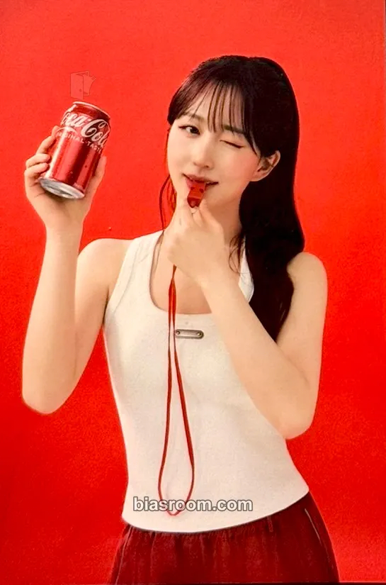 Haewon Haewon X COCA COLA Photocard - NMIXX - NMIXX K-pop photocard