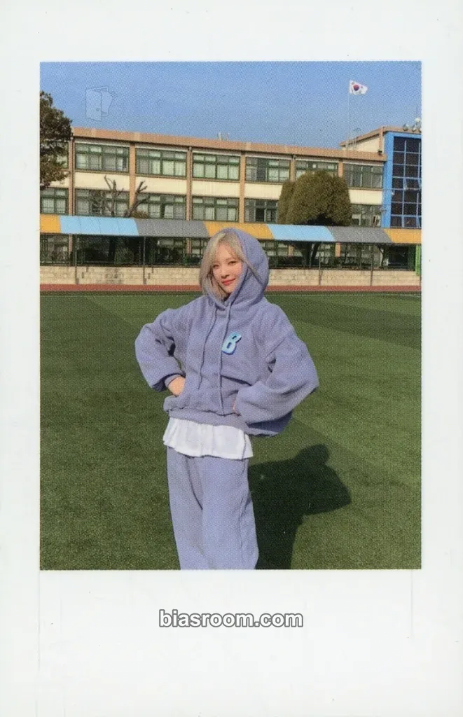 Moon Sua The Billage of Perception: Chapter Three Photocard - Billlie - Billlie K-pop photocard