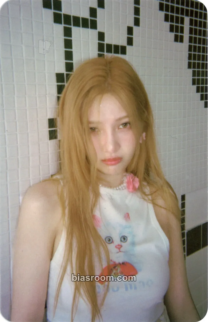 Joy From JOY, with Love Photocard - Red Velvet - Red Velvet K-pop photocard