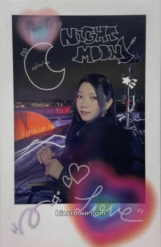 IS:SUE - Rino  - Welcome Strangers  Album album photocard ums japan (universal music store) polaroid