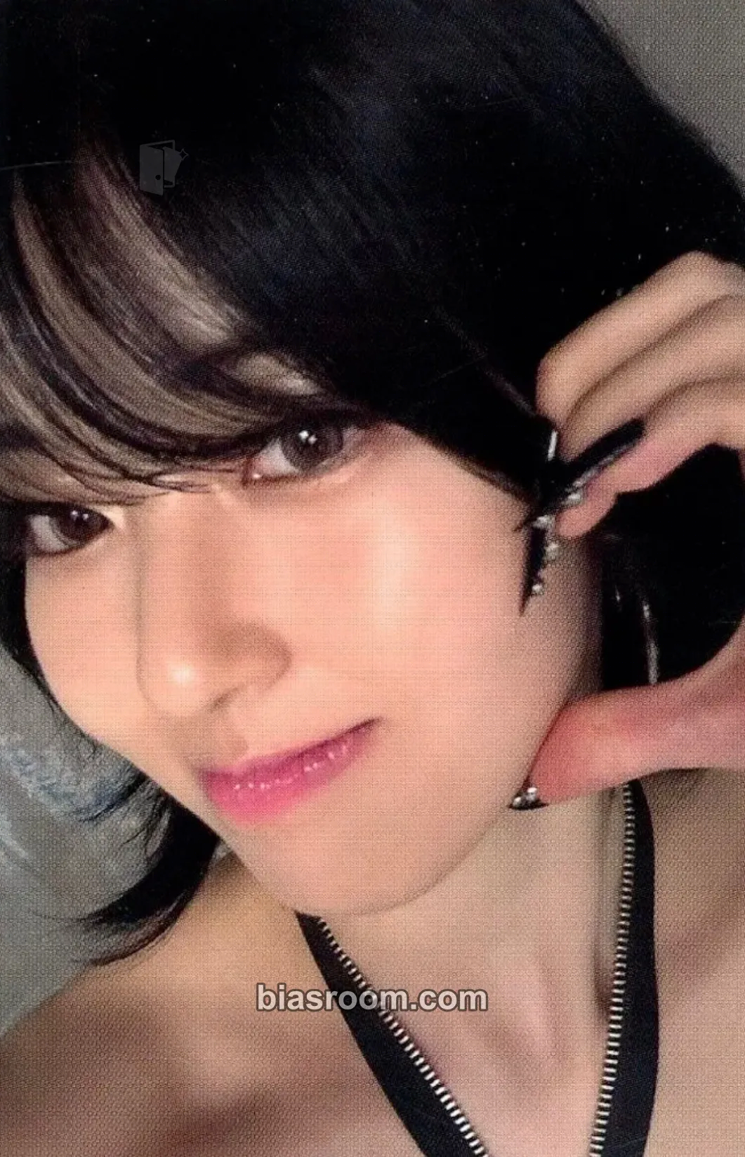 Yuuki Welcome Strangers Photocard - IS:SUE - IS:SUE K-pop photocard