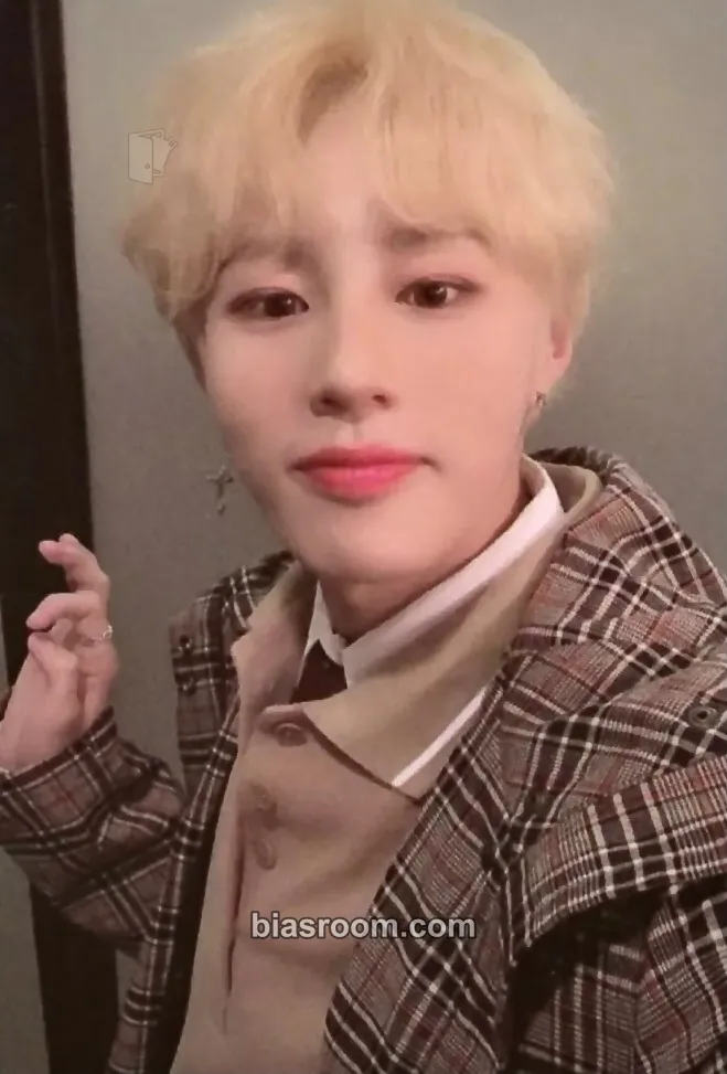 Ha Sung Woon My Moment Photocard - Ha Sung Woon K-pop photocard