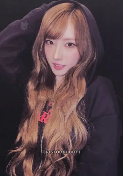 HaSeul ARTMS 3rd World Tour: Grand Club Icarus Photocard - ARTMS - ARTMS K-pop photocard