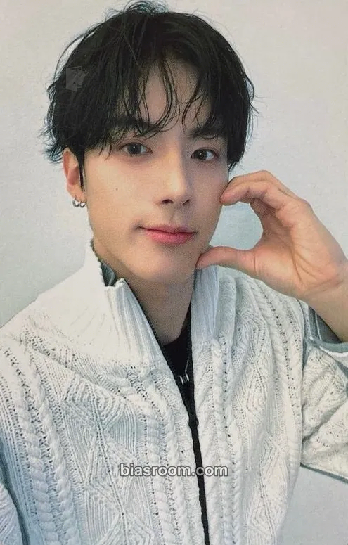 Eric Idol Radio Live In Macau Photocard - THE BOYZ - THE BOYZ K-pop photocard