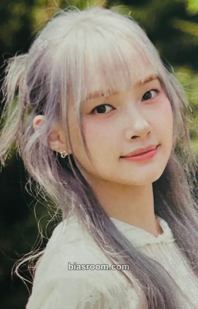 Geumhee L'heure Bleue : Prologue Photocard - CSR - CSR K-pop photocard