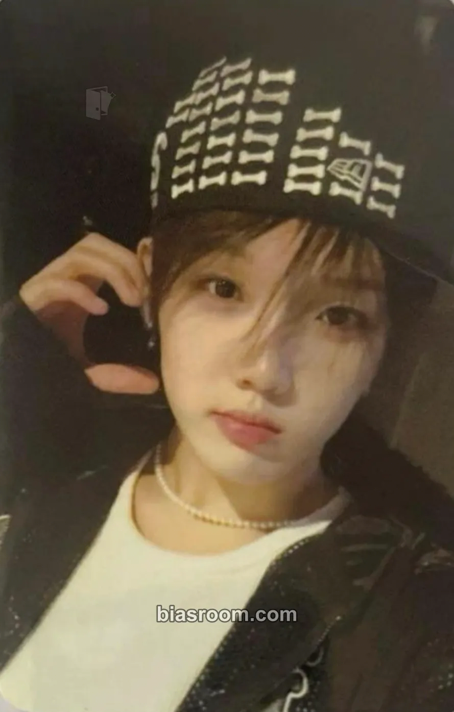Xue Suren 2025 XSUREN THE FIRST FANMEETING Photocard - MODYSSEY - MODYSSEY K-pop photocard