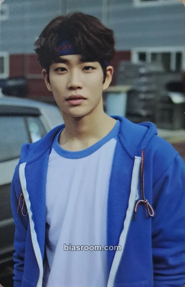 ASTRO - MJ - Spring Up Album album photocard