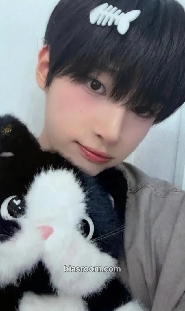 ONE PACT - Yedam - ONE FACT Album pob (pre-order benefit) hellolive