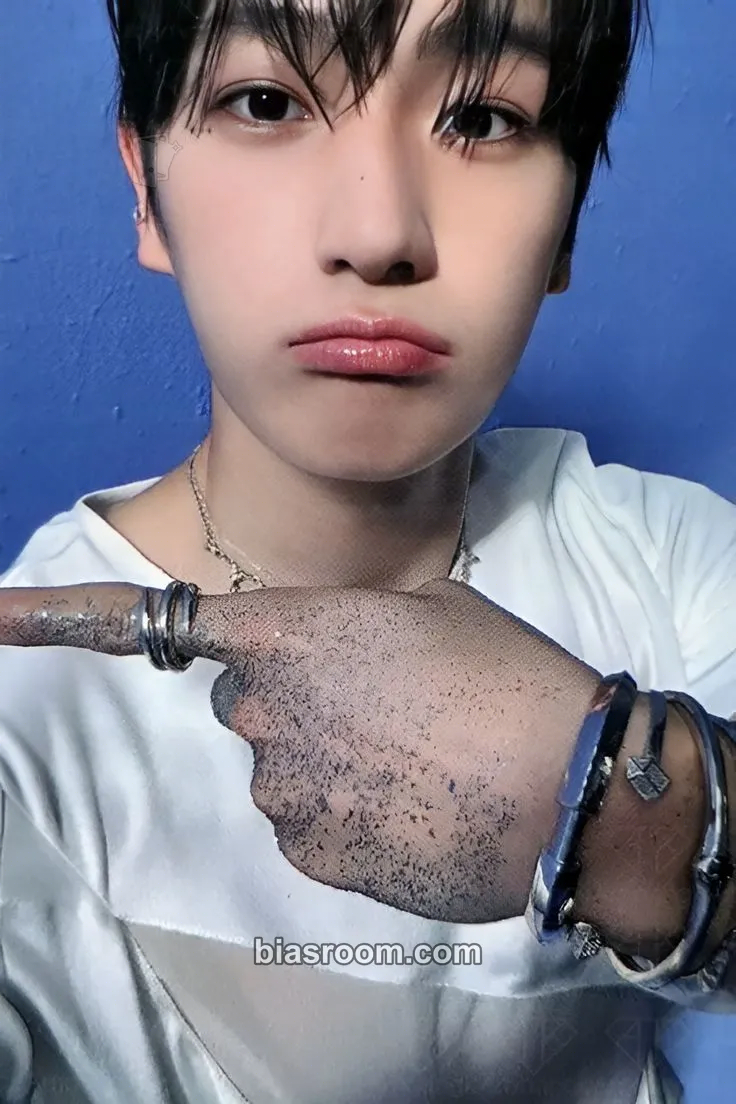 Hyunjae Trigger Photocard - THE BOYZ - THE BOYZ K-pop photocard