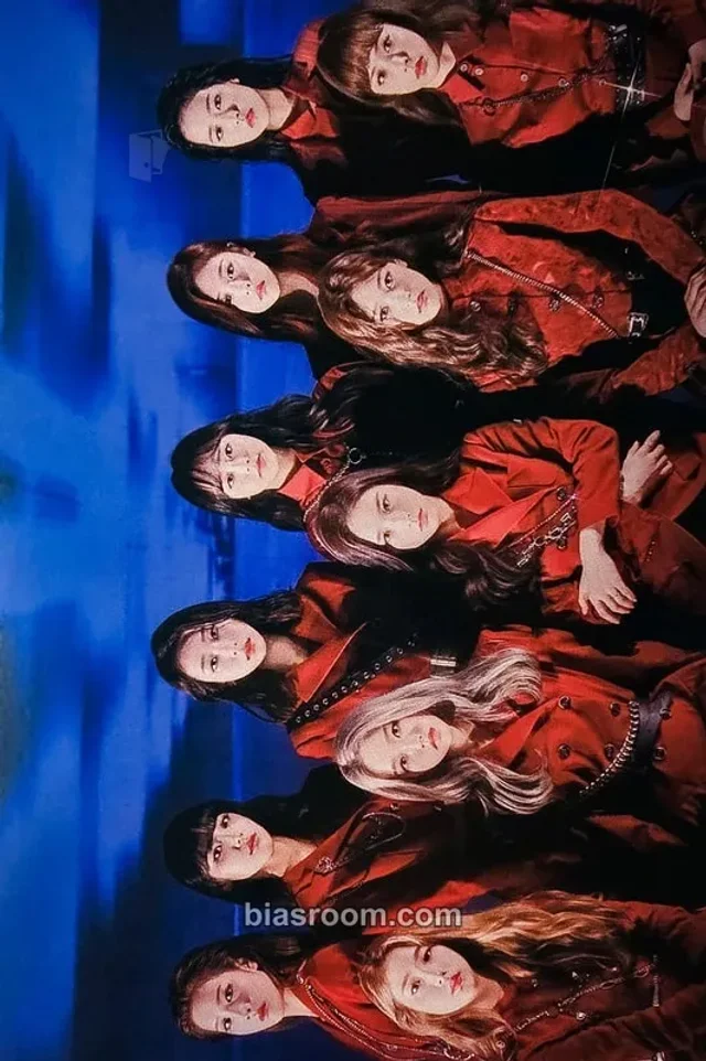 LOONA [#] K-pop photocard