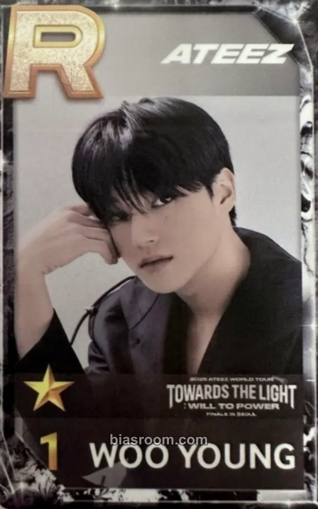 Wooyoung SUPERSTAR × ATEEZ Photocard - ATEEZ - ATEEZ K-pop photocard