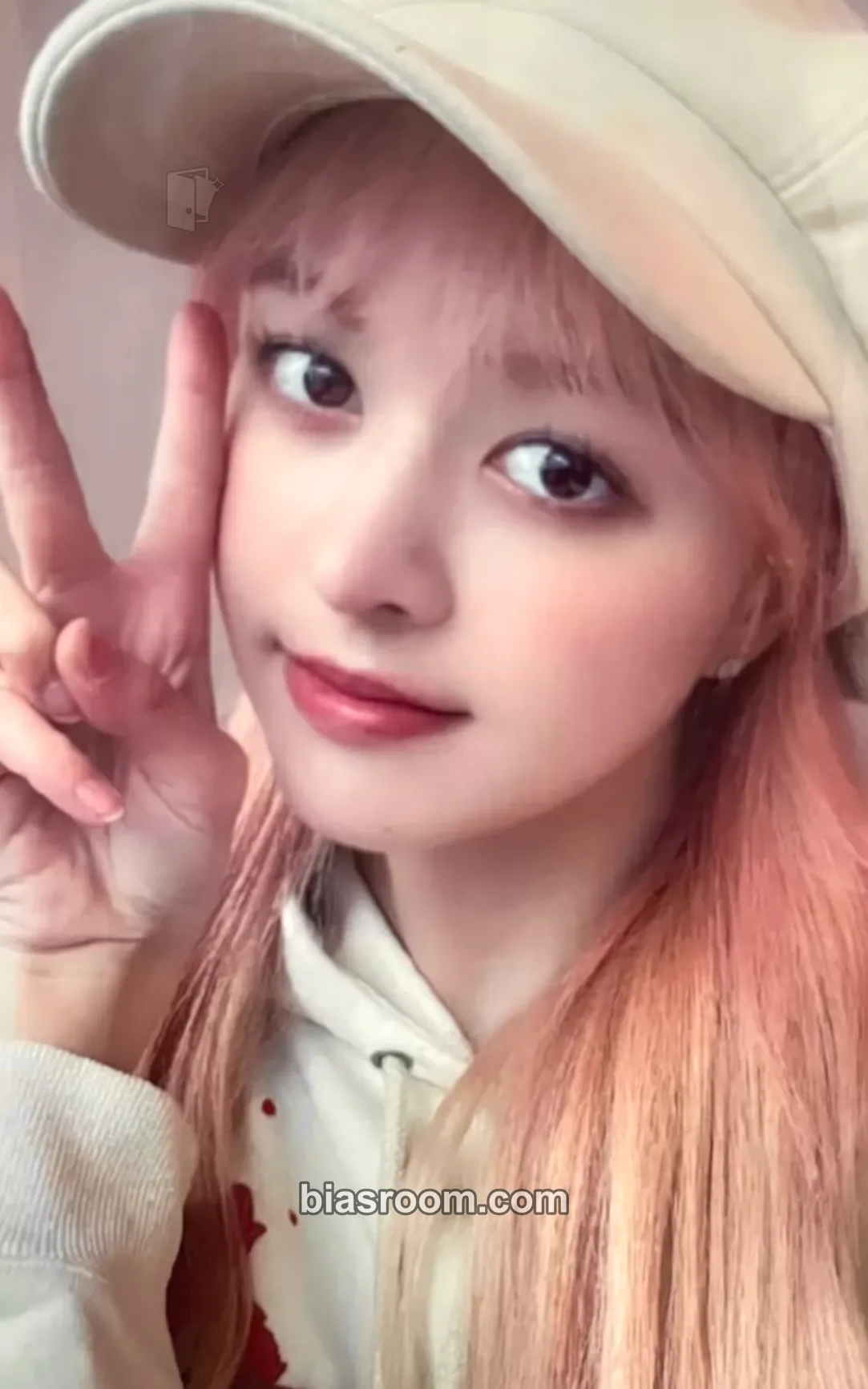 Lily Expérgo Photocard - NMIXX - NMIXX K-pop photocard