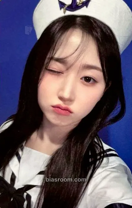 Haewon Expérgo Photocard - NMIXX - NMIXX K-pop photocard