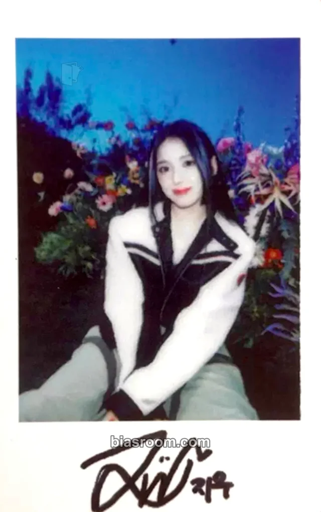 NMIXX - Jiwoo - Expérgo Album polaroid withmuu/withdrama lucky draw (LD) set benefit