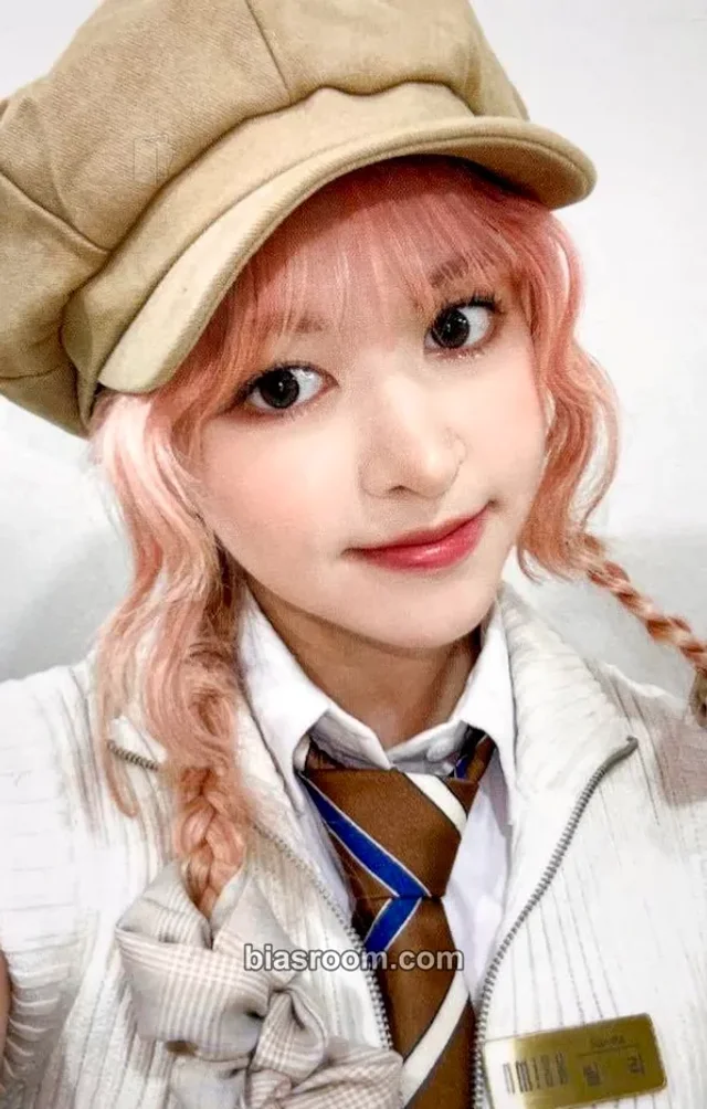 NMIXX - Lily - Expérgo Album video call (fancall) withmuu/withdrama round 3