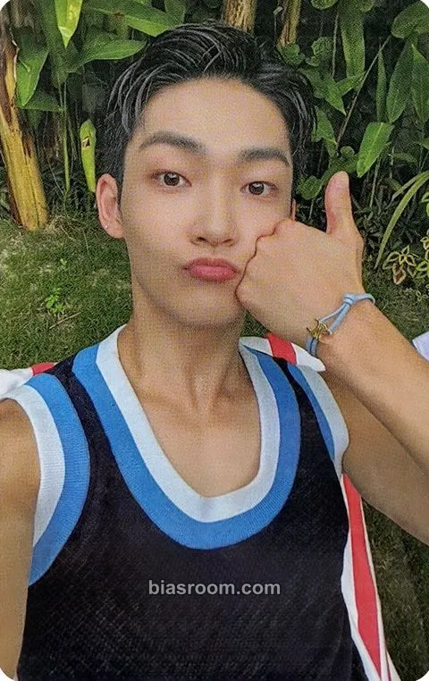 Kevin Phantasy Pt. 1: Christmas in August Photocard - THE BOYZ - THE BOYZ K-pop photocard
