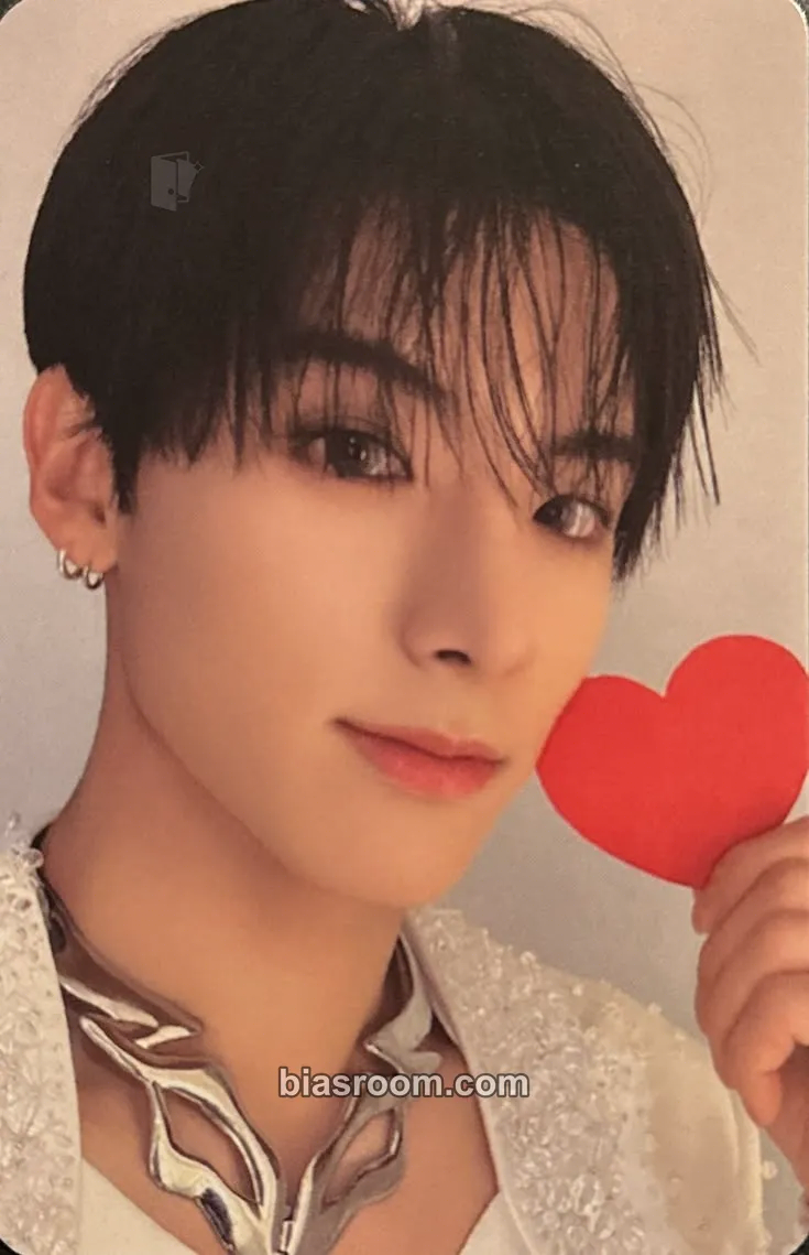Eric World Tour Zeneration DVD Photocard - THE BOYZ - THE BOYZ K-pop photocard