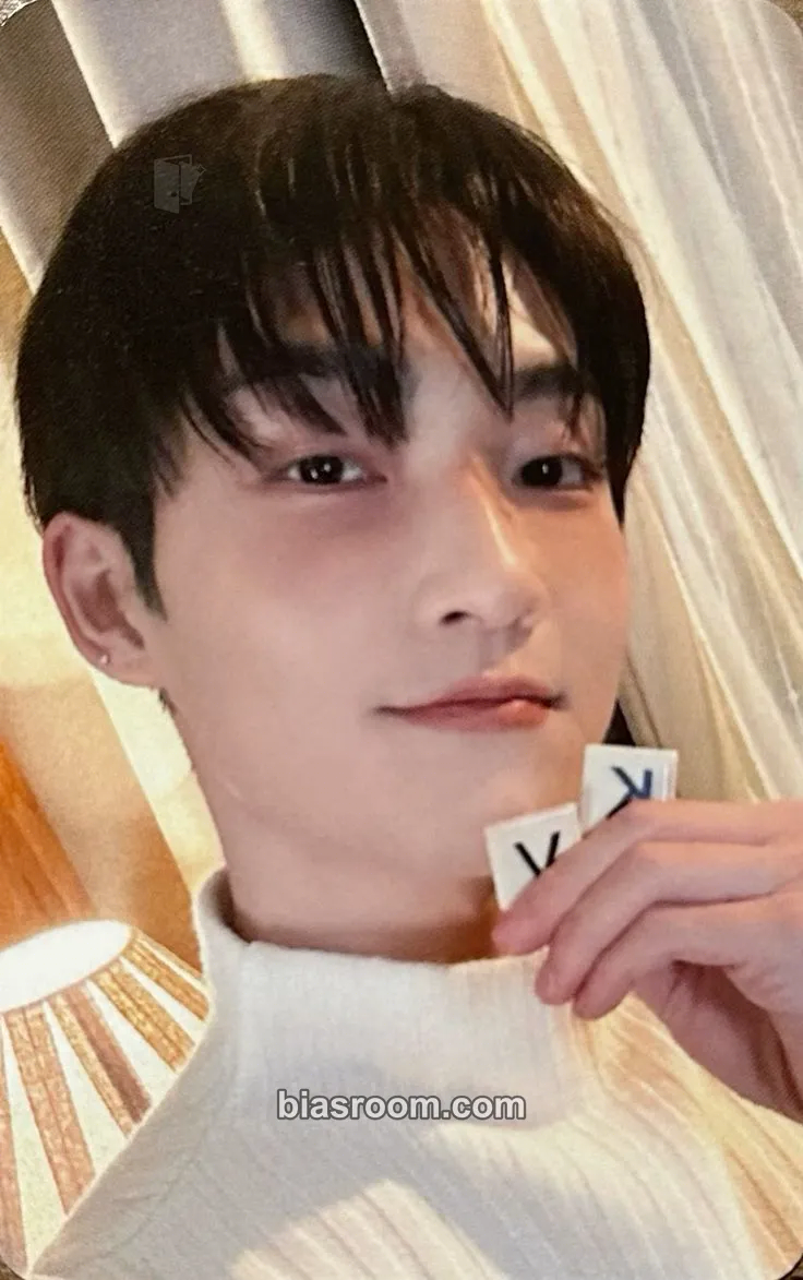 Kevin Phantasy Pt. 3: Love Letter Photocard - THE BOYZ - THE BOYZ K-pop photocard