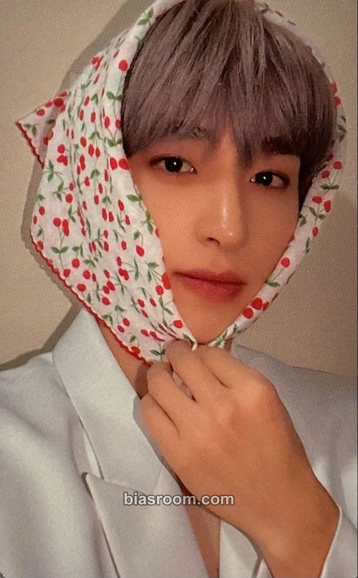 Sangyeon Be Awake Photocard - THE BOYZ - THE BOYZ K-pop photocard