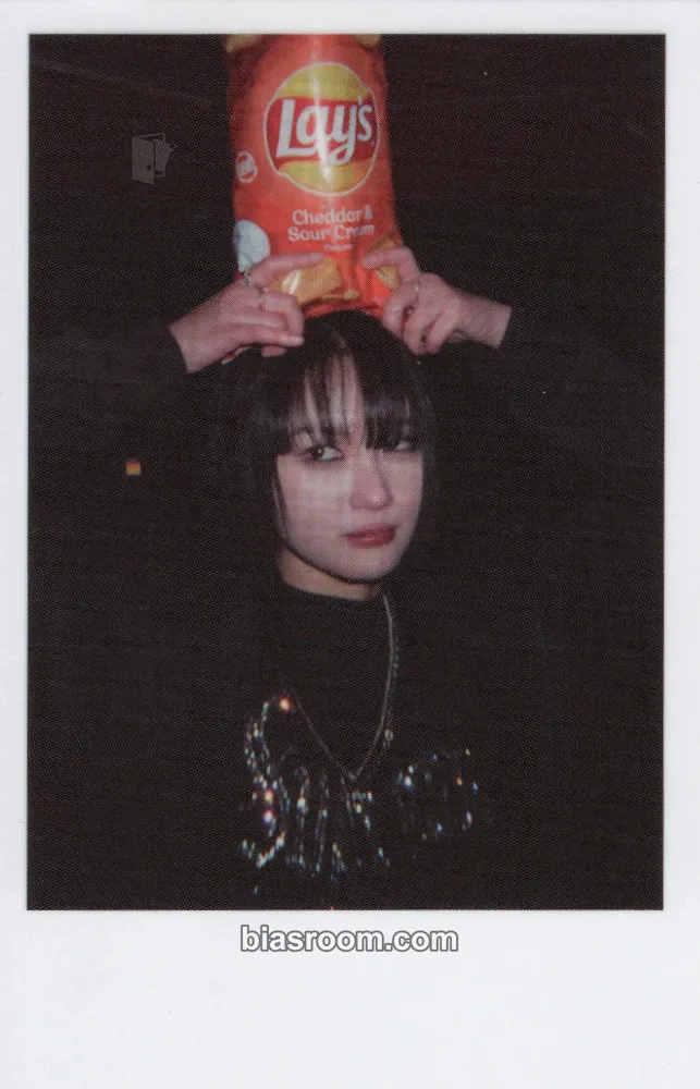 Siyeon We break, you awake. Photocard - ChRocktikal - ChRocktikal K-pop photocard