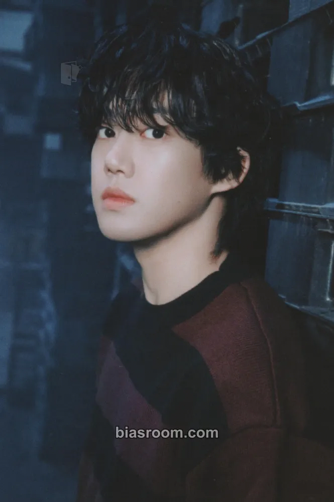 Lee Junyoung We break, you awake. Photocard - ChRocktikal - ChRocktikal K-pop photocard