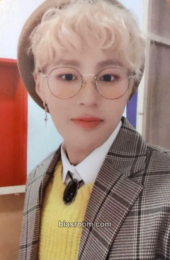 Ha Sung Woon My Moment Photocard - Ha Sung Woon K-pop photocard