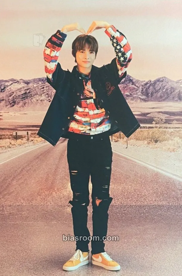 Ni-ki 2021 Holiday Collection Little Wishes Photocard - ENHYPEN - ENHYPEN K-pop photocard