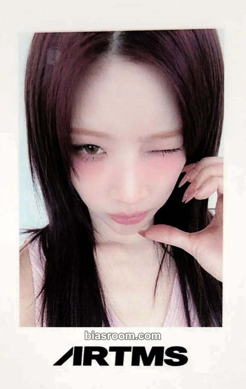 Kim Lip Club Icarus Photocard - ARTMS - ARTMS K-pop photocard