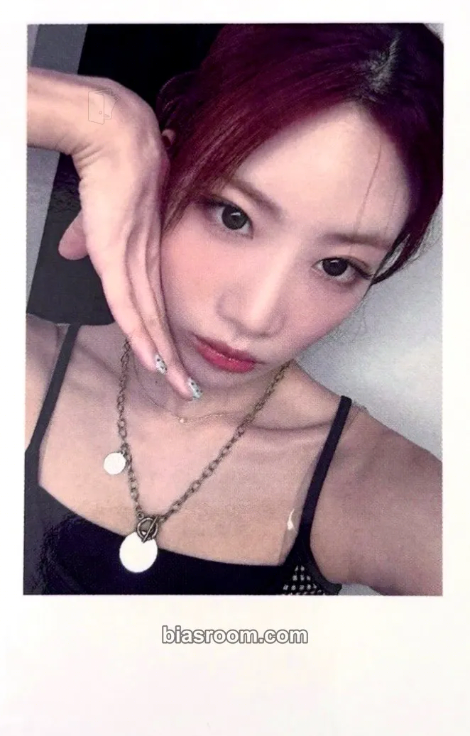 Kim Lip Club Icarus Photocard - ARTMS - ARTMS K-pop photocard