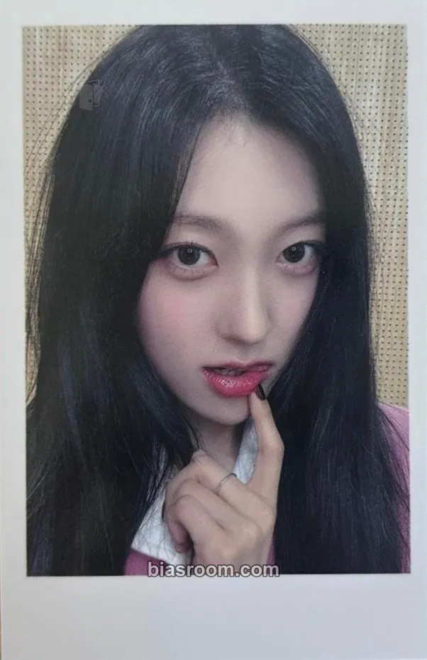 Choerry Club Icarus Photocard - ARTMS - ARTMS K-pop photocard