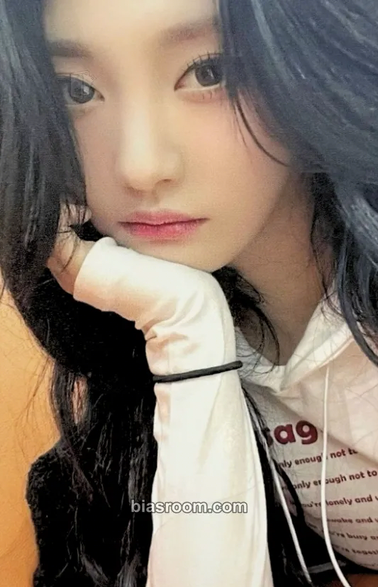 Ningning Armageddon Photocard - aespa - aespa K-pop photocard