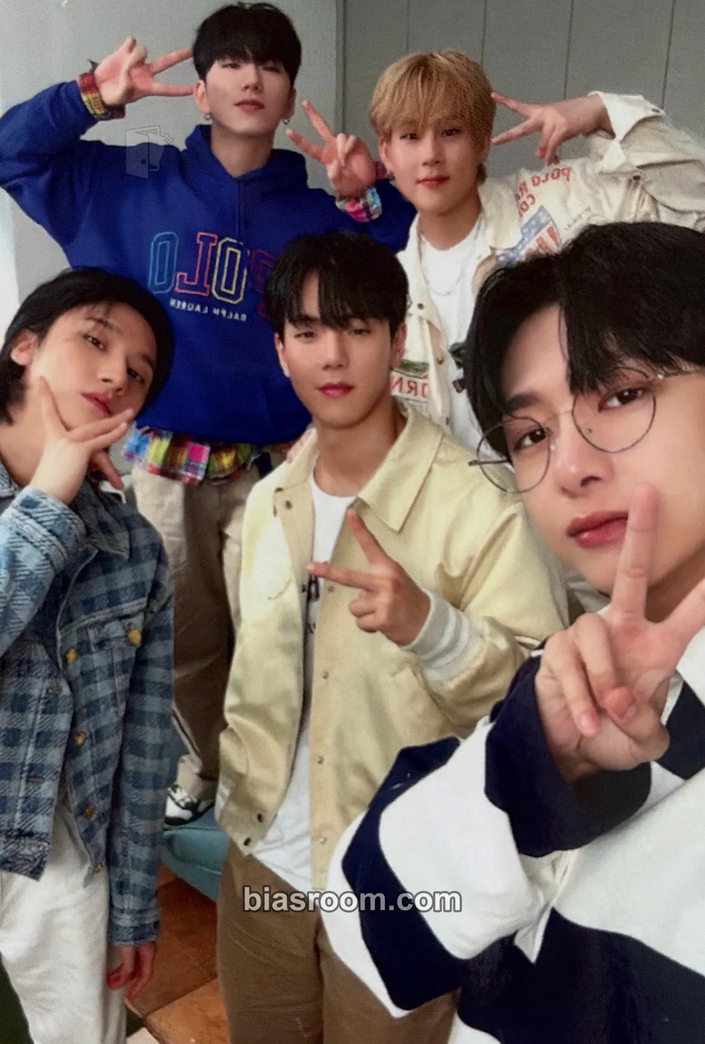 MX Friends Fancon Photocard - MONSTA X - MONSTA X K-pop photocard