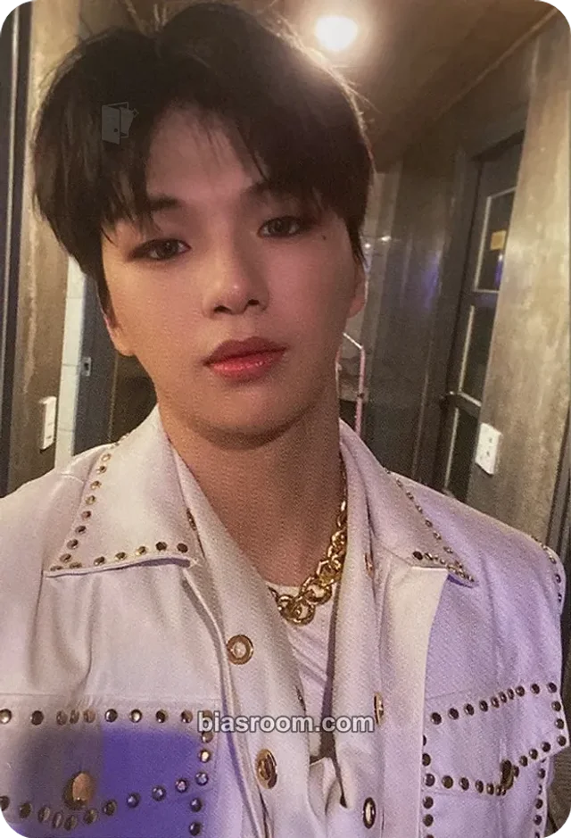 KANGDANIEL - Daniel - MAGENTA Album album photocard pob (pre-order benefit)