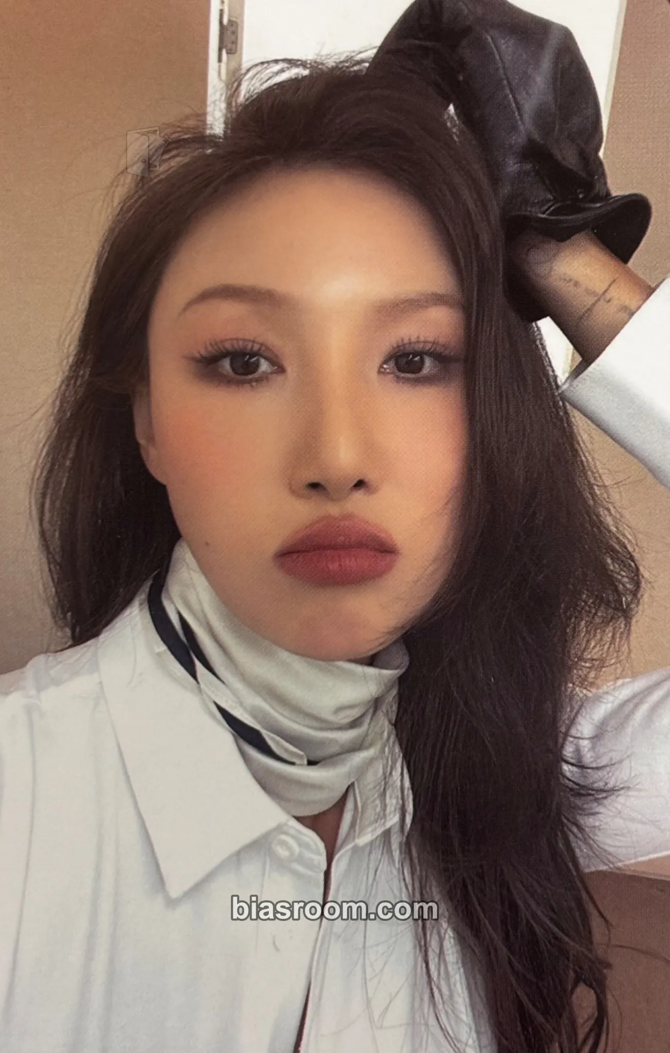 Hwasa Hwasa 2025 Season's Greetings: 化蛇 Photocard - MAMAMOO - MAMAMOO K-pop photocard