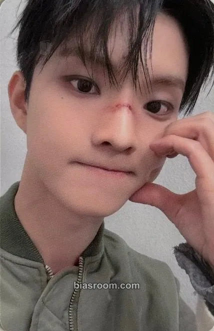Q Trigger Photocard - THE BOYZ - THE BOYZ K-pop photocard