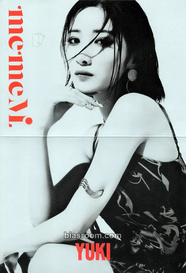 Yuki memeM Photocard - PURPLE KISS - PURPLE KISS K-pop photocard