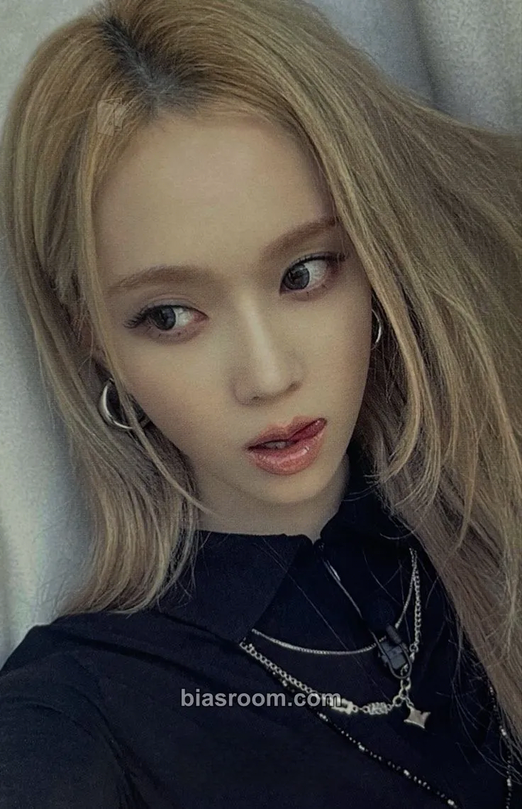 Winter Whiplash Photocard - aespa - aespa K-pop photocard