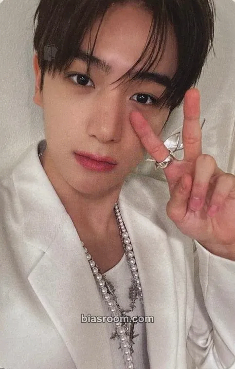 Hyunjae Phantasy Pt. 3: Love Letter Photocard - THE BOYZ - THE BOYZ K-pop photocard