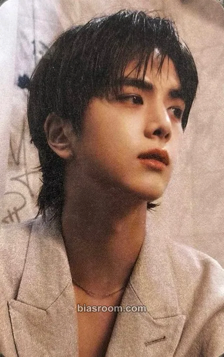 Younghoon Phantasy Pt. 3: Love Letter Photocard - THE BOYZ - THE BOYZ K-pop photocard